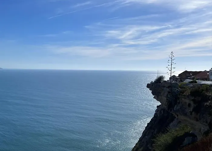 Close To Everything Bright Modern