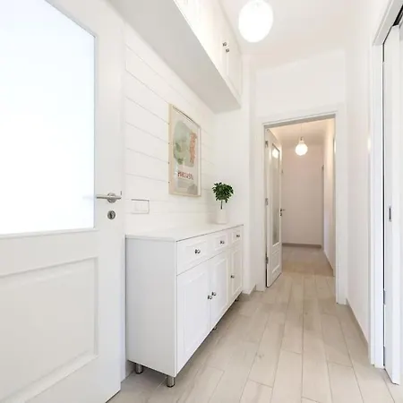 Close To Everything Bright Modern Apartman *