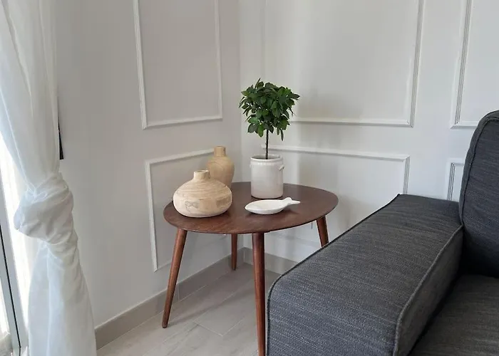 Close To Everything Bright Modern Apartman