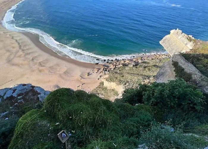 Close To Everything Bright Modern *